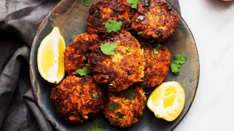 Simple-Salmon-Cake-Recipe_Hero